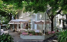 Hotel Capri